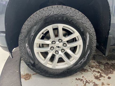Used 2019 Chevrolet Silverado 1500 RST w/ All-Star Edition AWD/4WD image 26