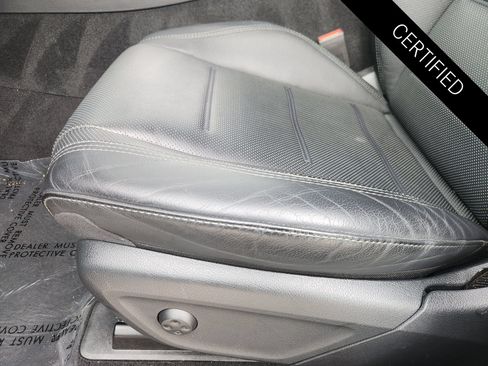 Certified 2024 Mercedes-Benz GLE 450 4MATIC image 23