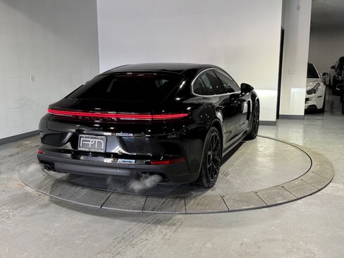 Used 2025 Porsche Panamera 4 image 15