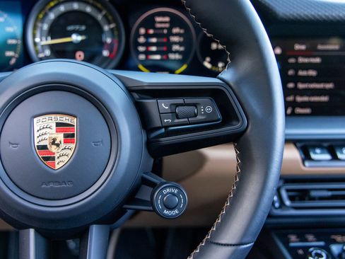 Used 2024 Porsche 911 GT3 image 38