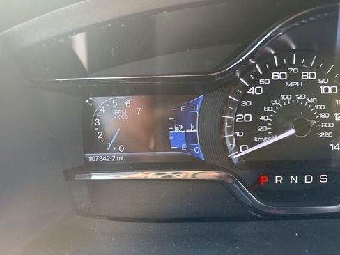 Used 2014 Lincoln MKS AWD w/ Equipment Group 201A image 8