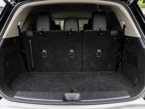 Certified 2024 Nissan Pathfinder SL image 24