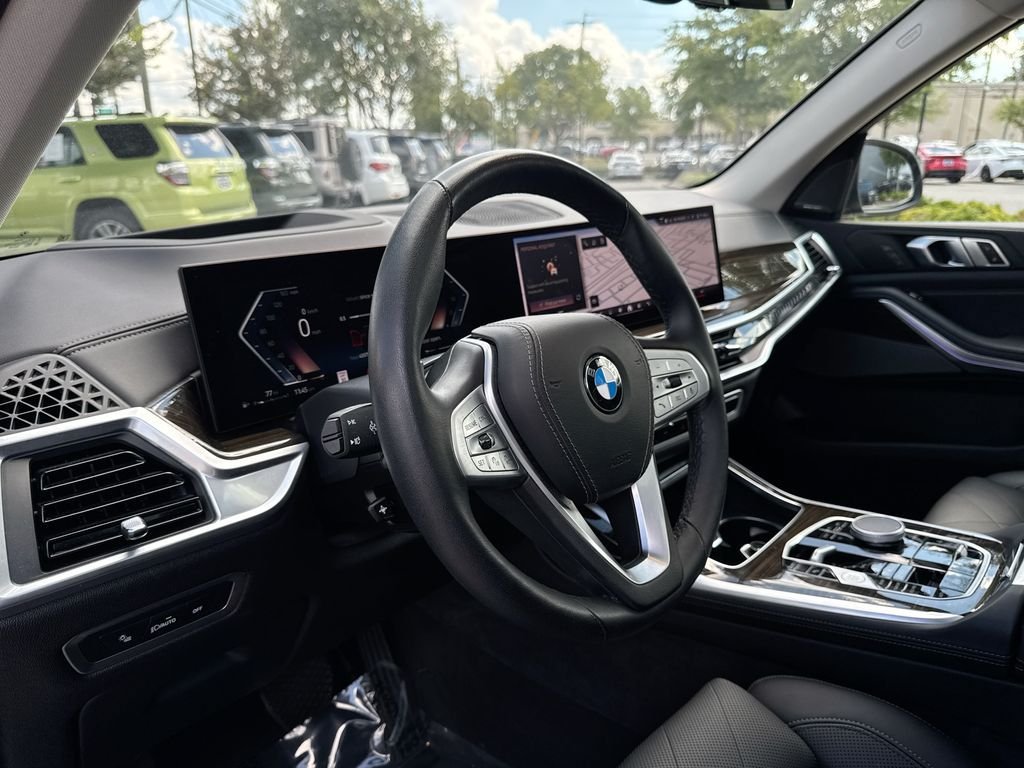 Used 2024 BMW X7 xDrive40i w/ Premium Package AWD/4WD image 20