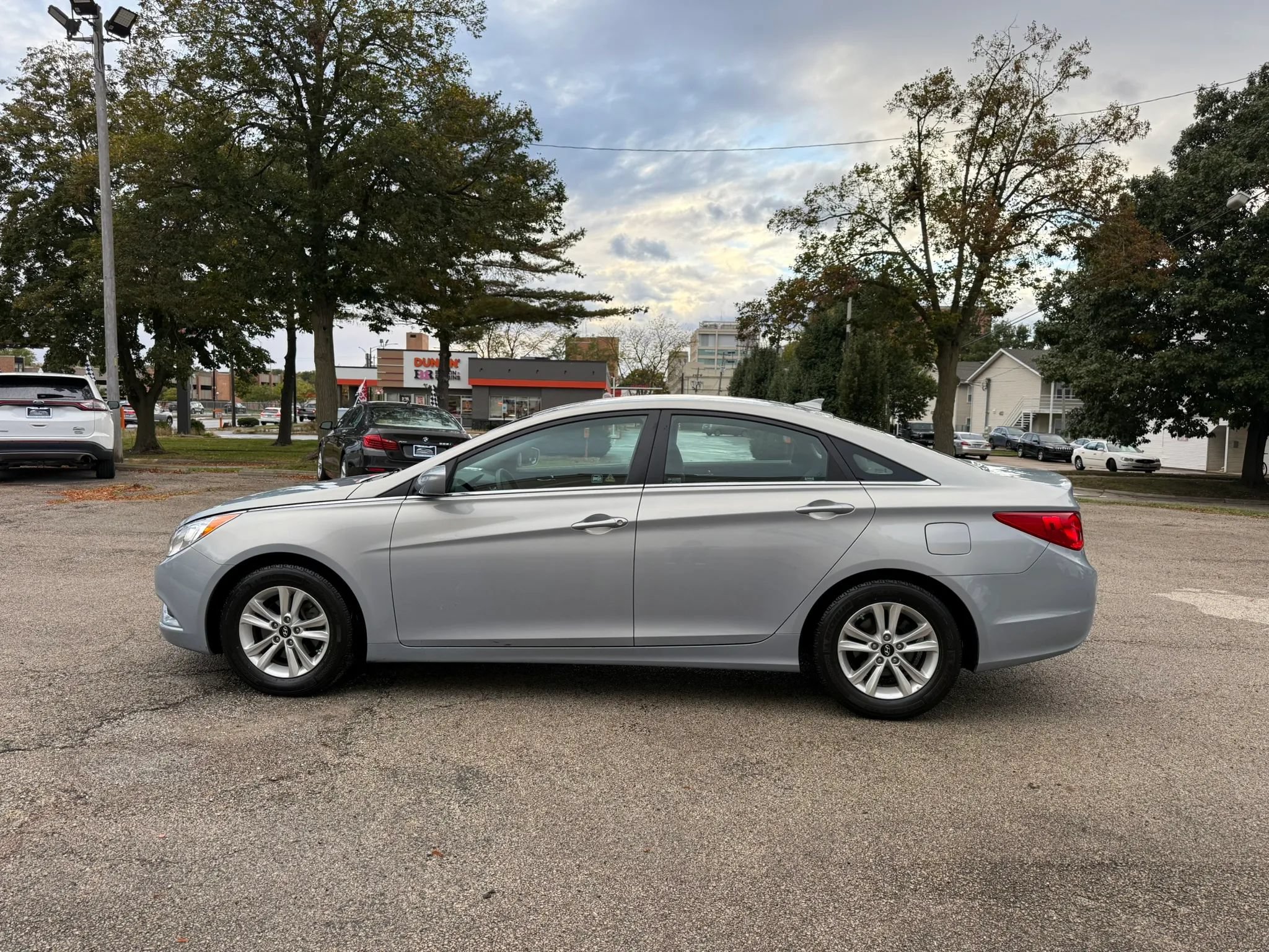 Used 2012 Hyundai Sonata GLS w/ Popular Equipment Pkg FWD image 4