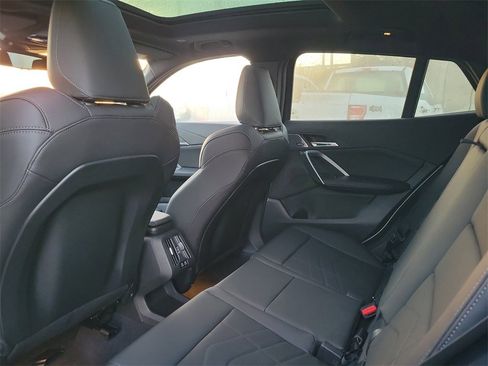 Used 2025 BMW X2 M35i image 10