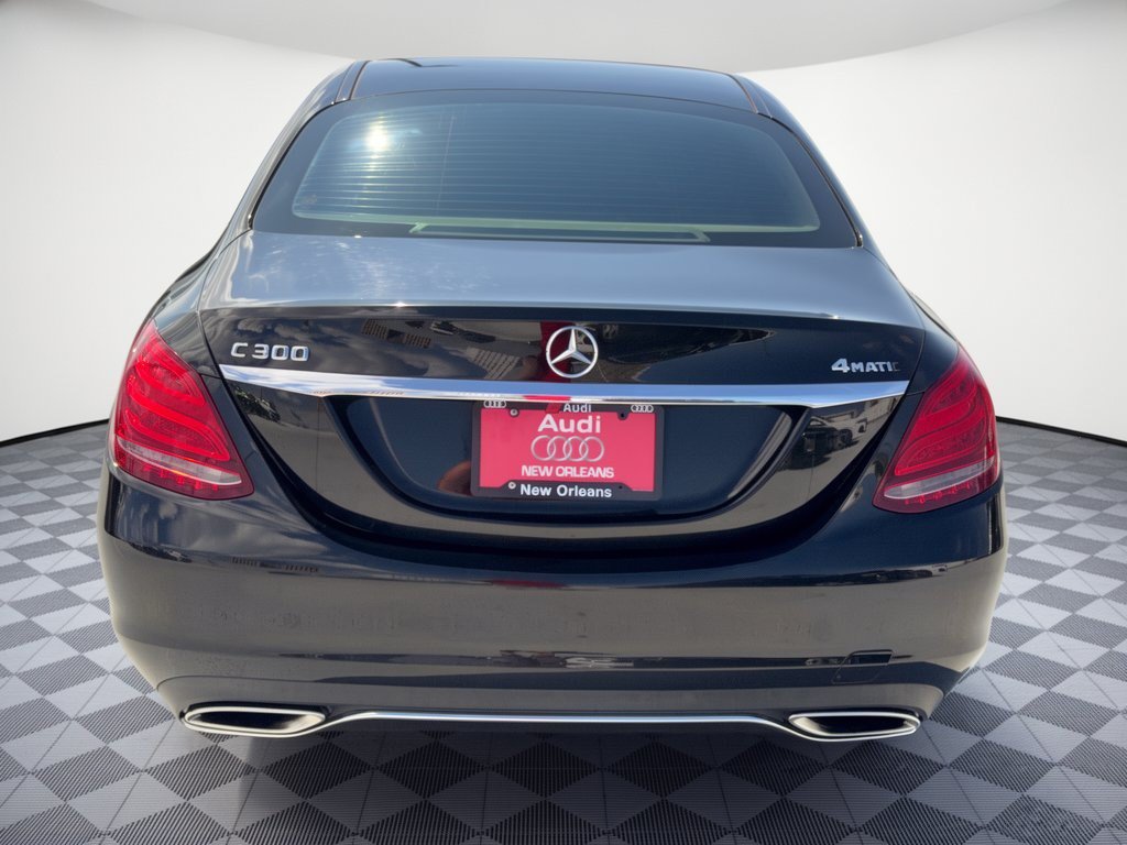 Used 2015 Mercedes-Benz C 300 4MATIC Sedan image 11