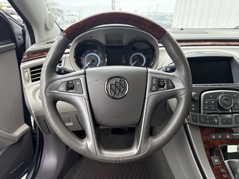 Used 2013 Buick LaCrosse Touring image 16