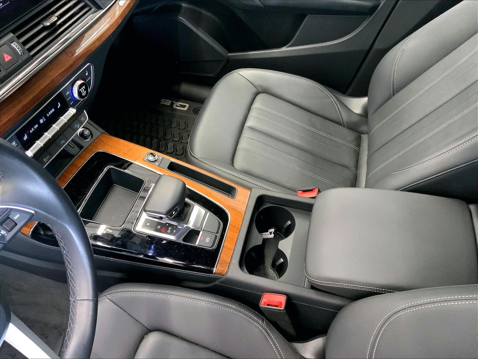 Certified 2023 Audi Q5 2.0T Premium w/ Convenience Package AWD/4WD image 16
