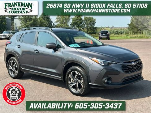 Used 2024 Subaru Crosstrek 2.0i Premium AWD/4WD image 1