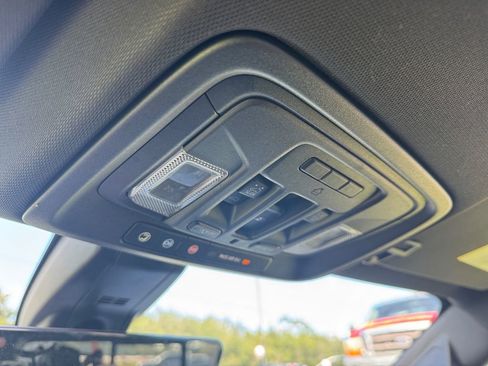 Used 2021 Chevrolet Silverado 2500 High Country w/ Z71 Off-Road Package image 35