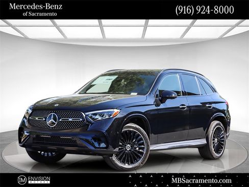 Used 2024 Mercedes-Benz GLC 300 4MATIC image 1