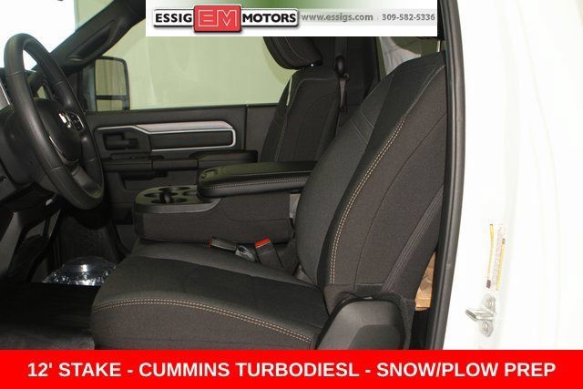 New 2024 RAM 3500 Tradesman AWD/4WD image 11