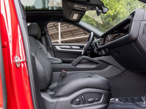 New 2026 Porsche Cayenne Coupe image 53