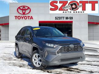 Used 2020 Toyota RAV4 LE w/ Carpet Mat Package video 1