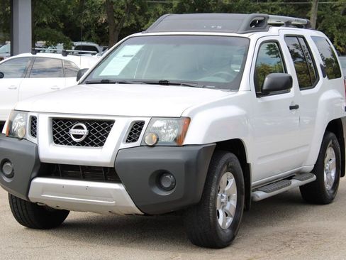 Used 2009 Nissan Xterra S image 3