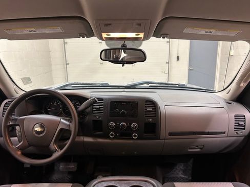 Used 2008 Chevrolet Silverado 1500 LS image 17