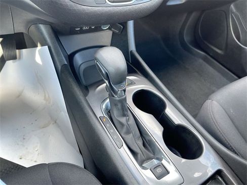 Certified 2024 Chevrolet Malibu LS image 15