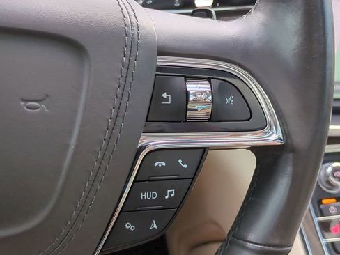 Used 2020 Lincoln Continental Reserve w/ Luxury Package image 26