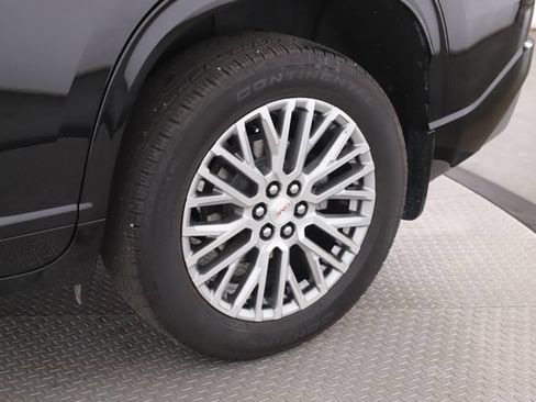 Used 2026 GMC Acadia Denali AWD/4WD image 14