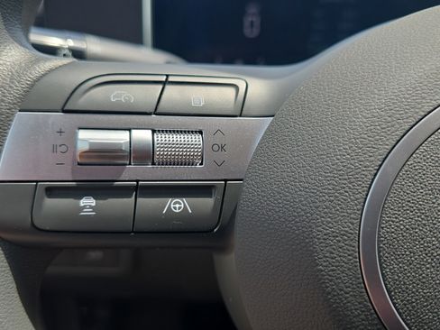 Used 2025 Hyundai Sonata SE FWD image 24