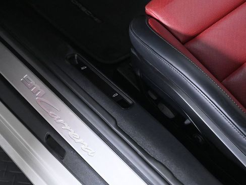Certified 2025 Porsche 911 Carrera RWD image 23