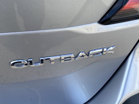 Used 2025 Subaru Outback Premium image 26