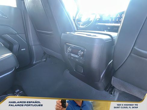 New 2026 Chevrolet Suburban Premier AWD/4WD image 27