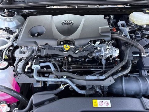 Used 2025 Toyota Camry LE w/ Convenience Package FWD image 32