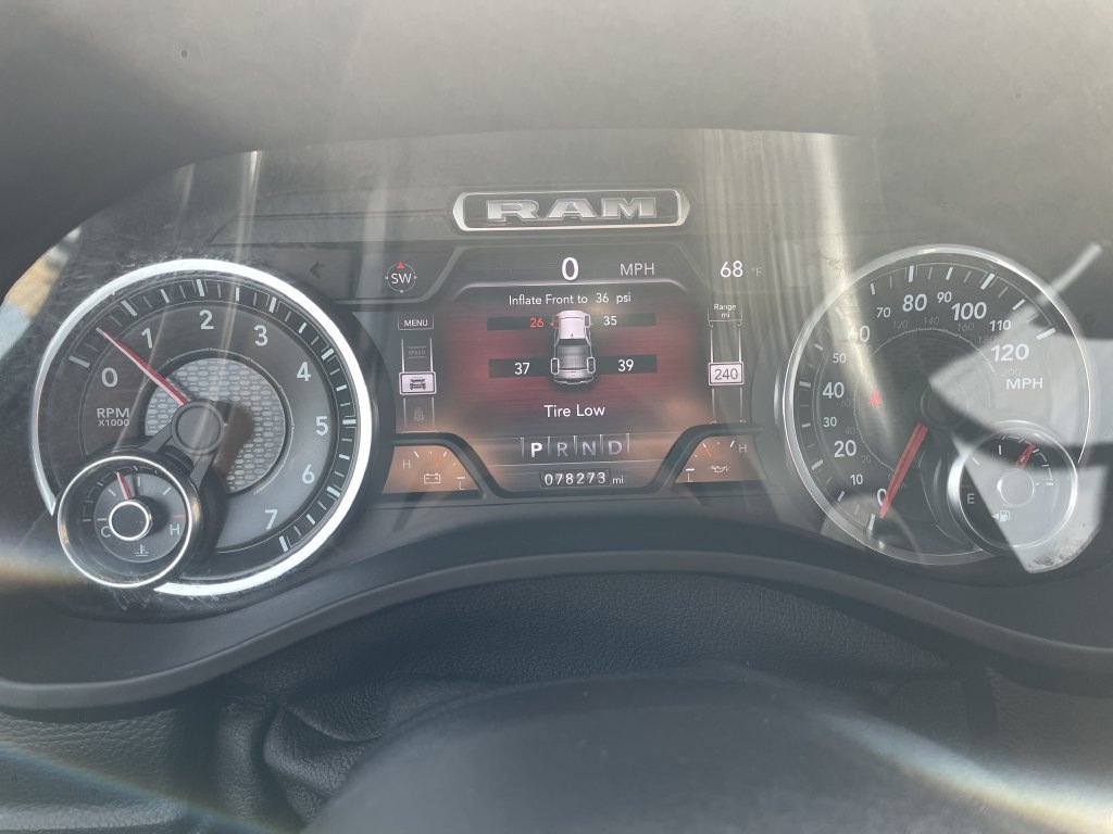 Used 2021 RAM 1500 Big Horn AWD/4WD image 17