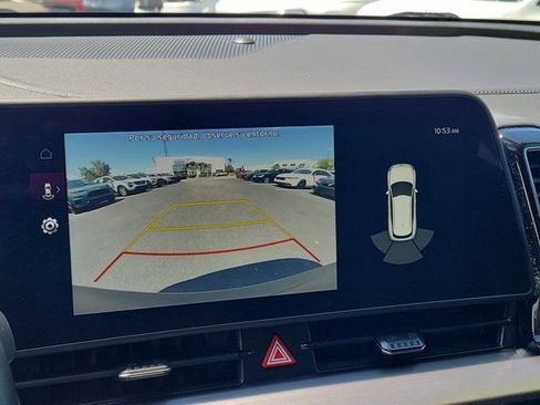 Used 2025 Kia Sportage EX FWD image 24