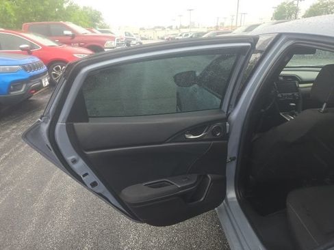 Used 2019 Honda Civic EX image 17