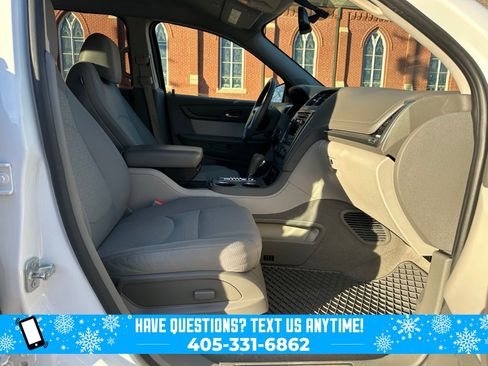 Used 2016 GMC Acadia SLE image 22