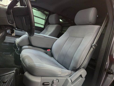 Used 2014 Ford F150 XLT w/ Equipment Group 301A Mid RWD image 61