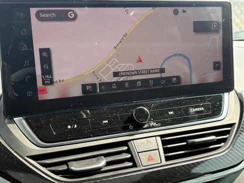 Used 2023 Nissan Altima 2.0 SR image 8