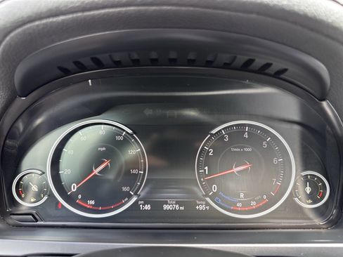 Used 2015 BMW 740Li xDrive image 17