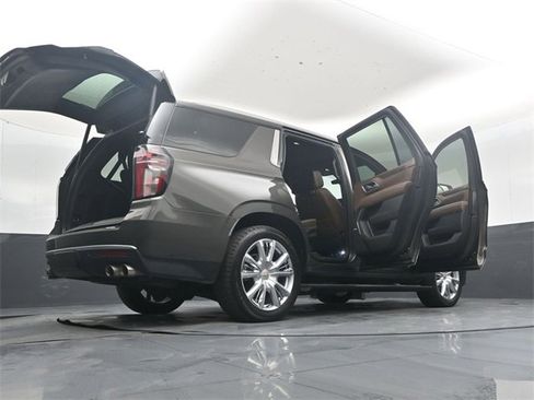 Used 2021 Chevrolet Tahoe High Country image 56