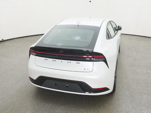 New 2025 Toyota Prius XLE image 18