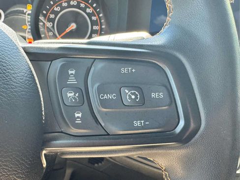Used 2024 Jeep Wrangler Sport AWD/4WD image 20