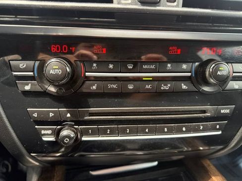 Used 2017 BMW X5 xDrive50i AWD/4WD image 13
