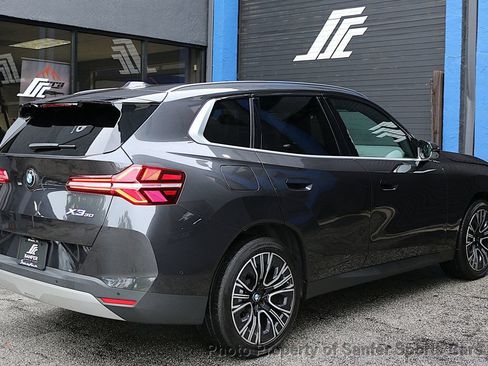 Used 2025 BMW X3 xDrive30i AWD/4WD image 6