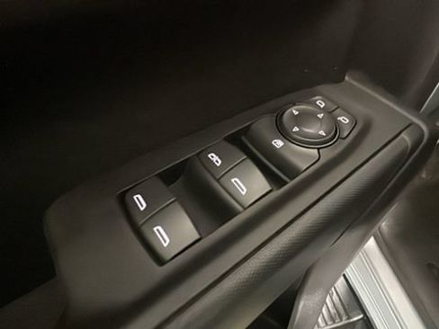 Used 2024 Chevrolet Silverado 1500 Custom AWD/4WD image 10