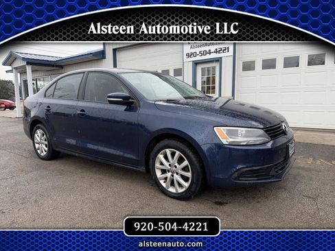 Used 2012 Volkswagen Jetta SE FWD image 1