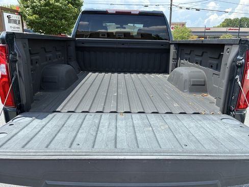 Used 2020 Chevrolet Silverado 1500 Custom Trail Boss AWD/4WD image 18