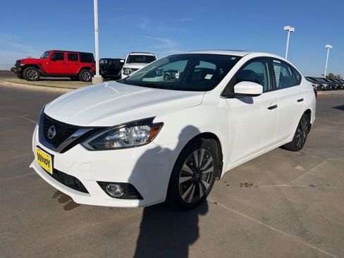 Used 2019 Nissan Sentra SV w/ Special Edition Package image 3