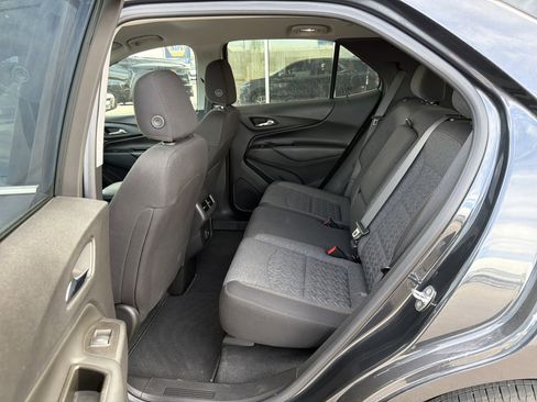 Used 2023 Chevrolet Equinox LT image 10