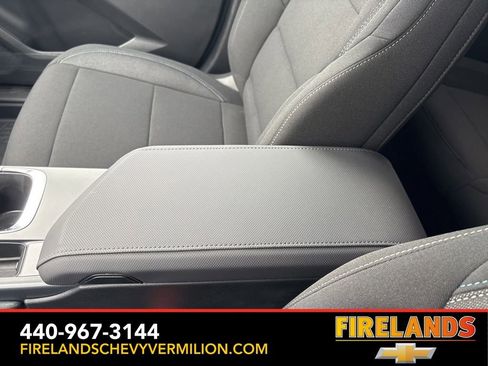 New 2026 Chevrolet Equinox EV LT image 29