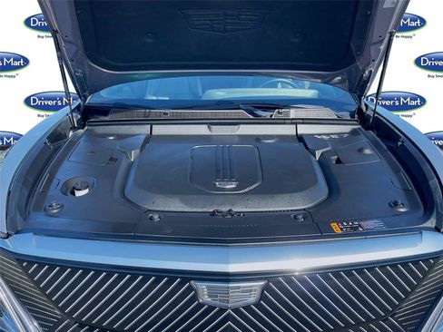 Used 2024 Cadillac Lyriq Tech w/ Driver Assist Package RWD image 28