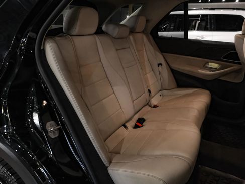 Used 2020 Mercedes-Benz GLE 350 w/ Parking Assist Package image 32