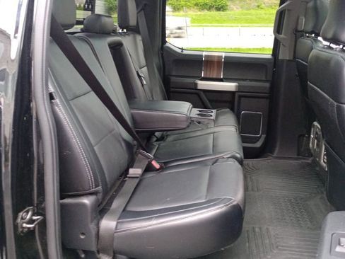 Used 2016 Ford F150 Lariat w/ Equipment Group 502A Luxury AWD/4WD image 22