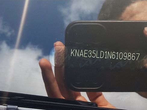 Used 2022 Kia Stinger GT-Line w/ Sun & Sound Package image 36